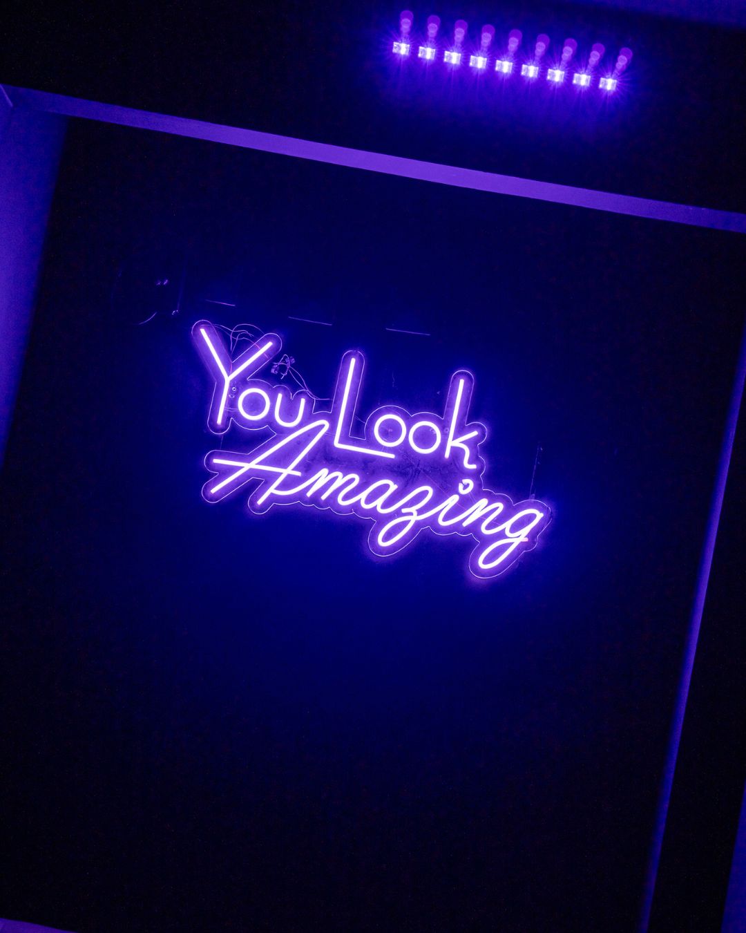 Image gallery marquee